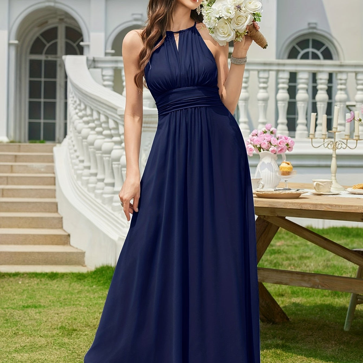 Maxikleid für Brautjungfern aus gerafftem Chiffon mit Neckholder