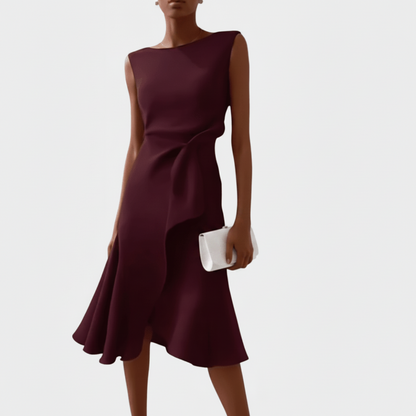 Elegant Sleeveless Midi Dress With Sculpted Fit